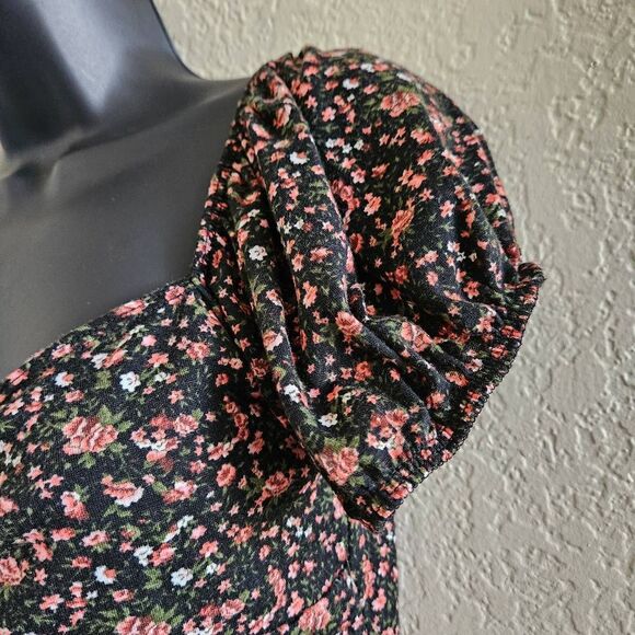 Reformation Puff Sleeve Y2K Blouse - Picture 3 of 7